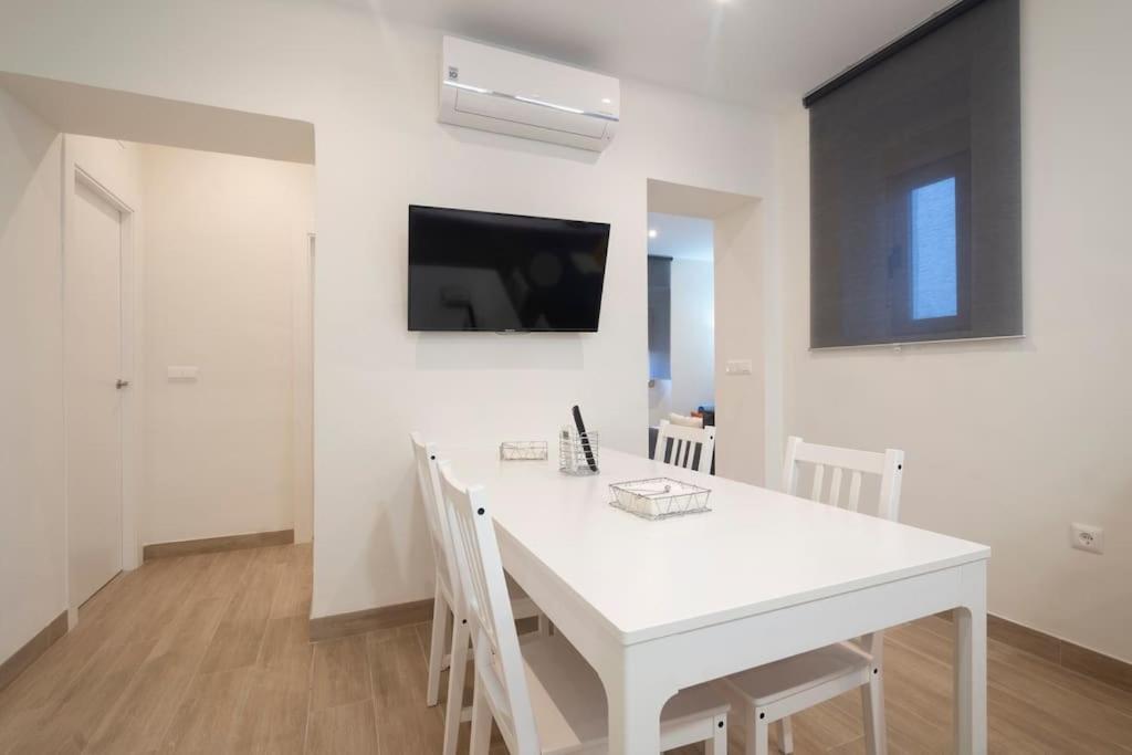 דירות גרנדה Hogar Del Lirio מראה חיצוני תמונה